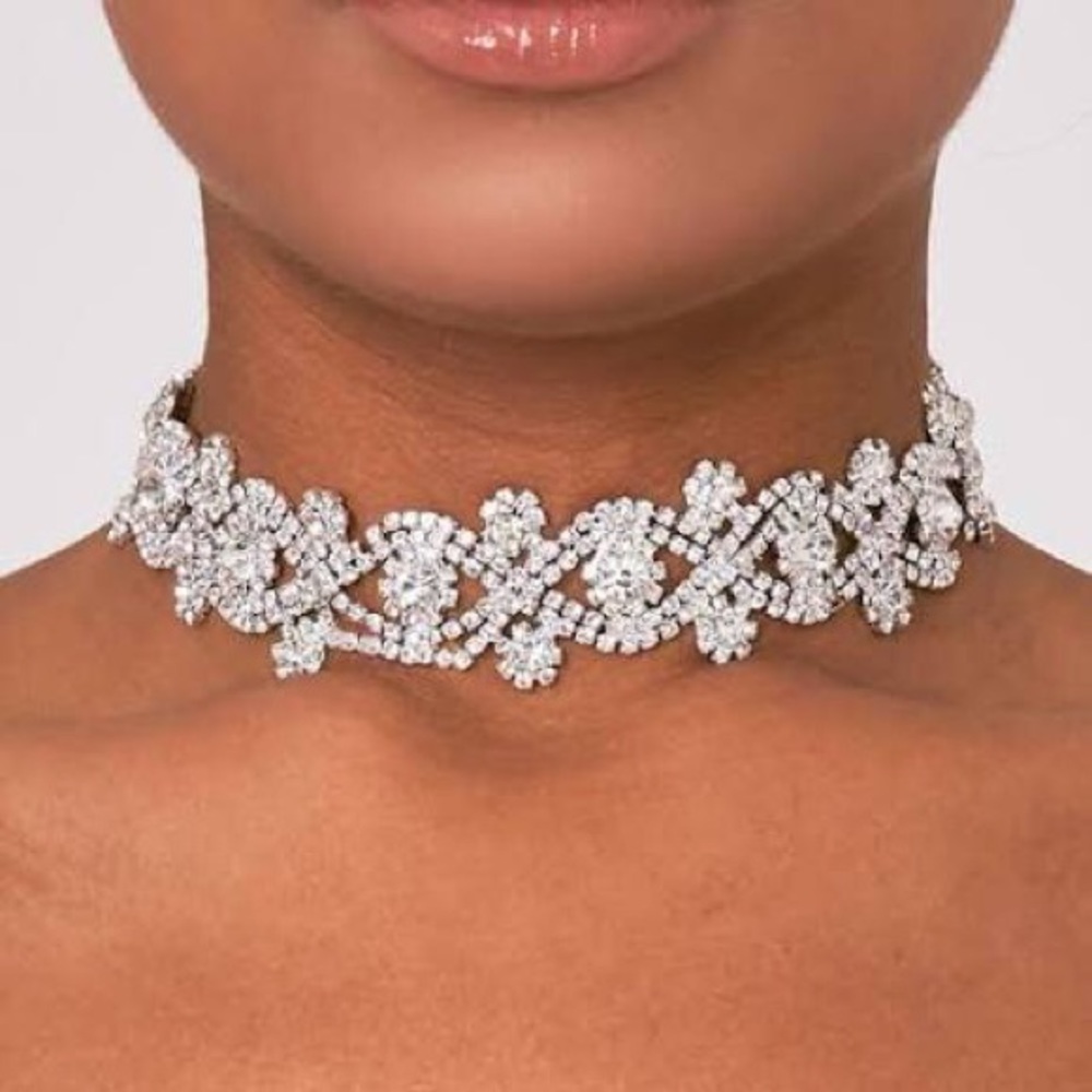 PrettyLittleThing Choker Necklace